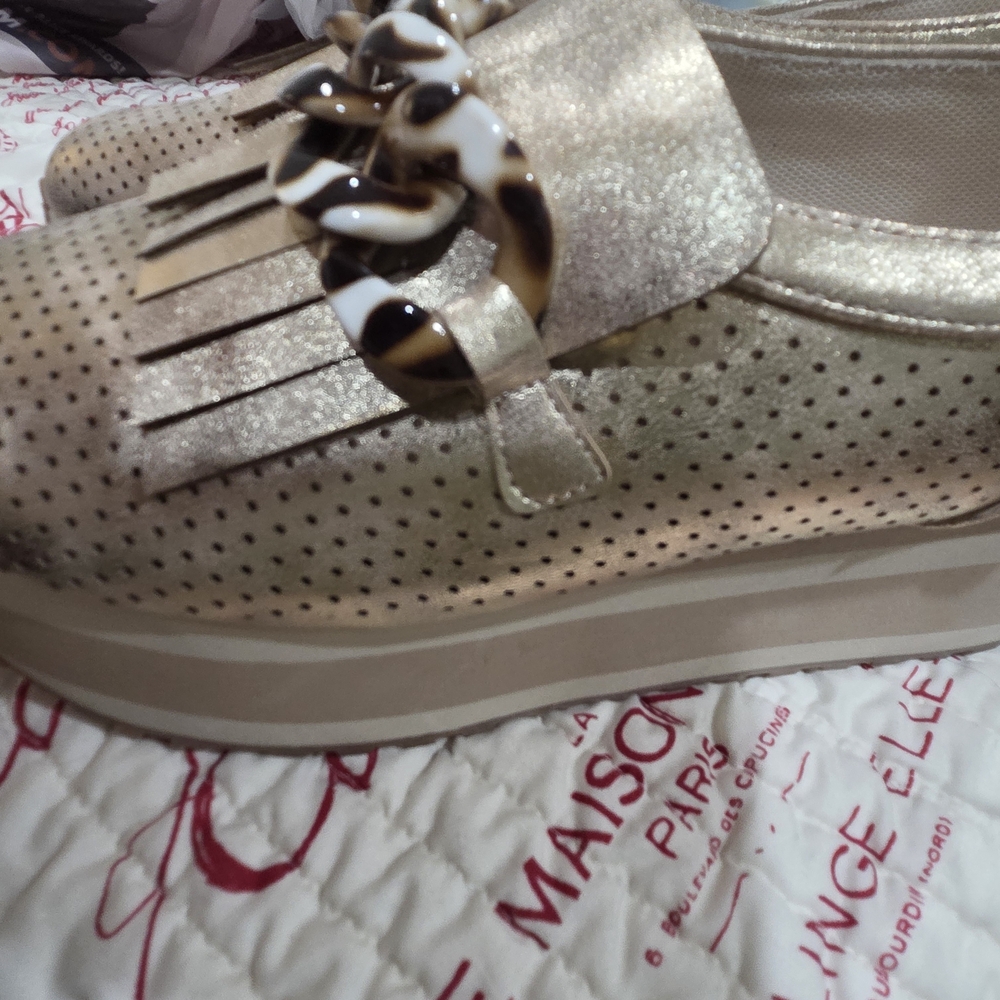 Pierre Dumas Metallic Gold Perforated Loafers NWOT
